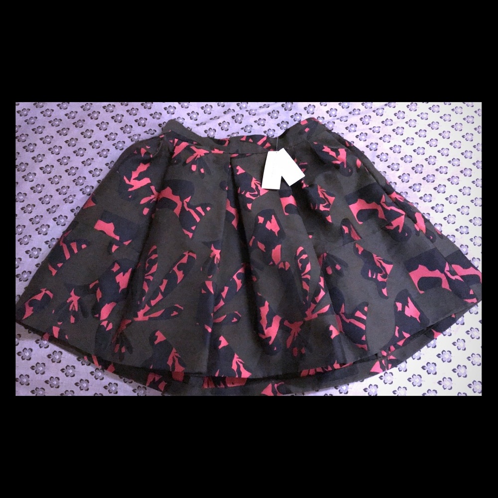 Beautiful Brand New Banana Republic Circle Skirt